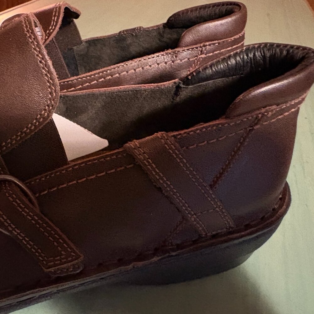 NEW  Womens Naot Brown Leather Buckle Loafers  EU Size 41 US 10 - Picture 3 of 10